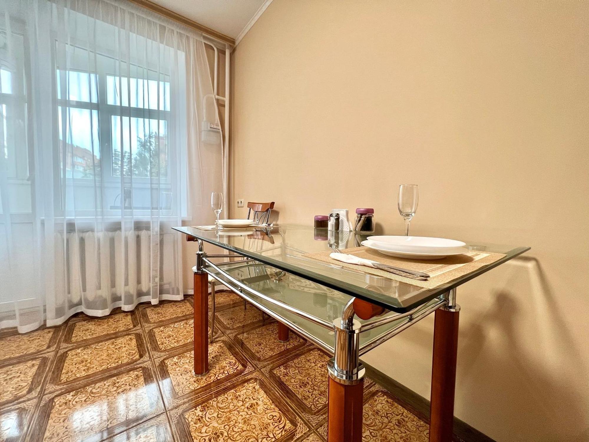 Apartpoltava 100 Квадратних Метрів Затишку В Серці Полтави, Корпусний Парк, Банківський Чек Luaran gambar