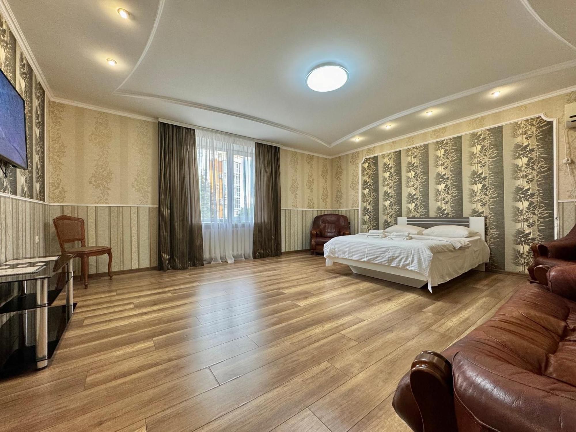 Apartpoltava 100 Квадратних Метрів Затишку В Серці Полтави, Корпусний Парк, Банківський Чек Luaran gambar